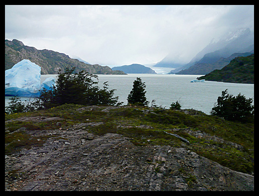 Lago Grey